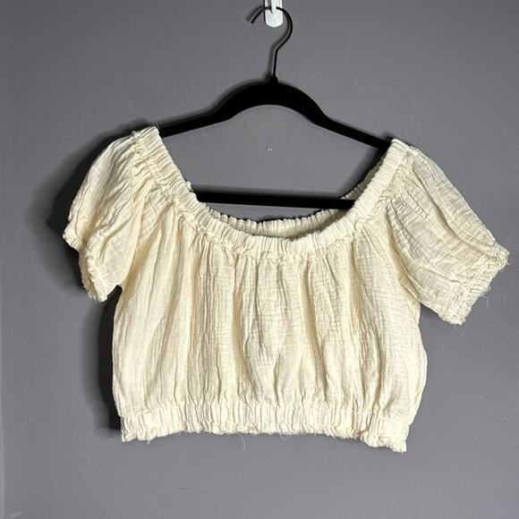 Salty Lemons White Short Sleeve Cropped Top Elastic Hem Size Large - Picture 7 of 7